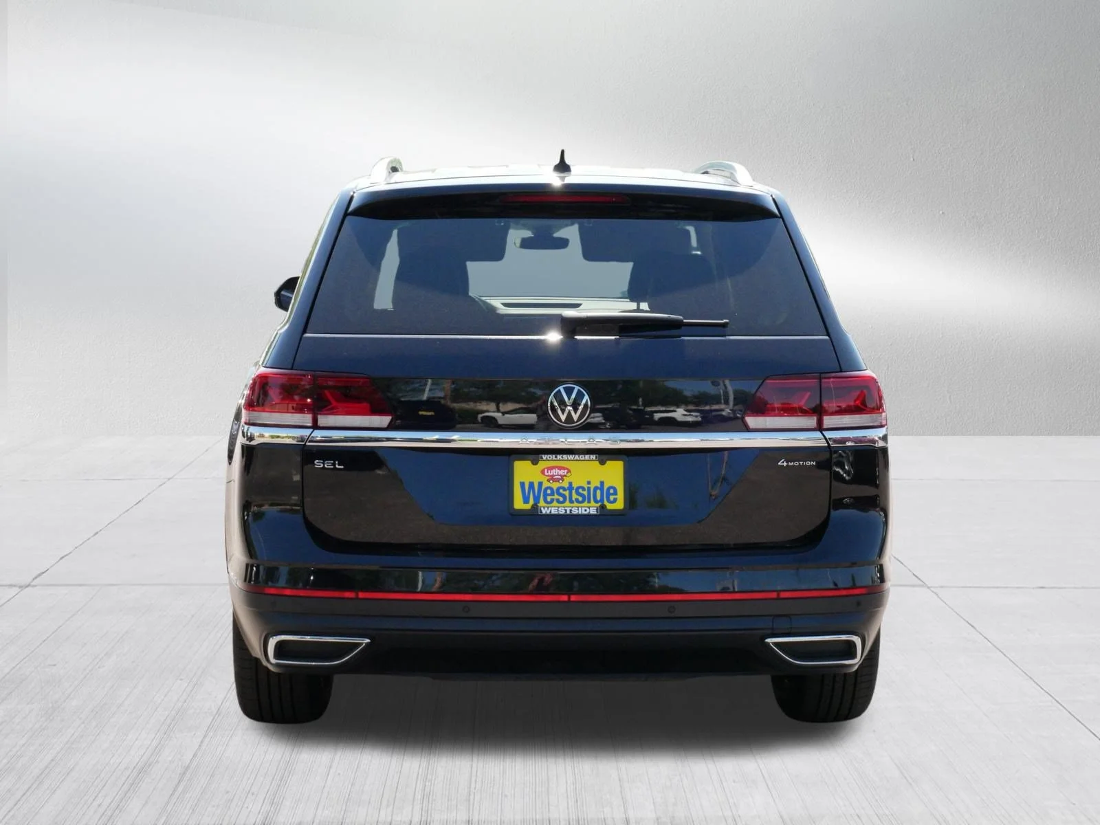 Certified Used 2023 Deep Black Pearl Volkswagen 2.0T SEL image 6