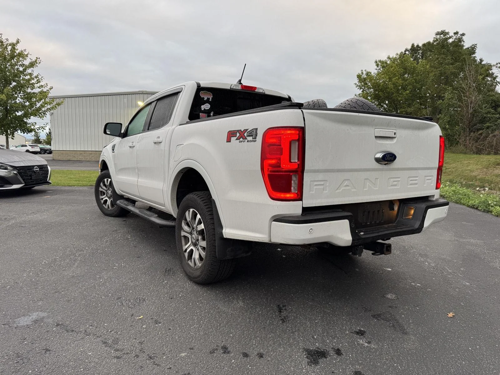 Used 2019 Oxford White Ford LARIAT image 2