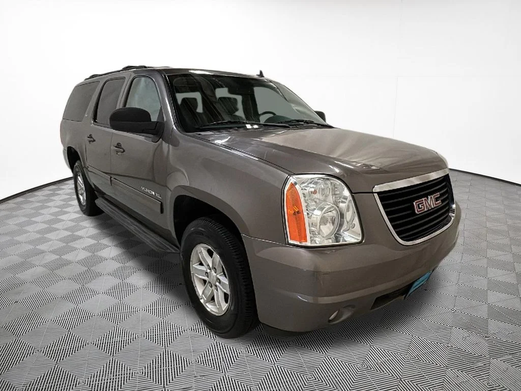 Used 2013 Gray GMC SLT 1500 image 4