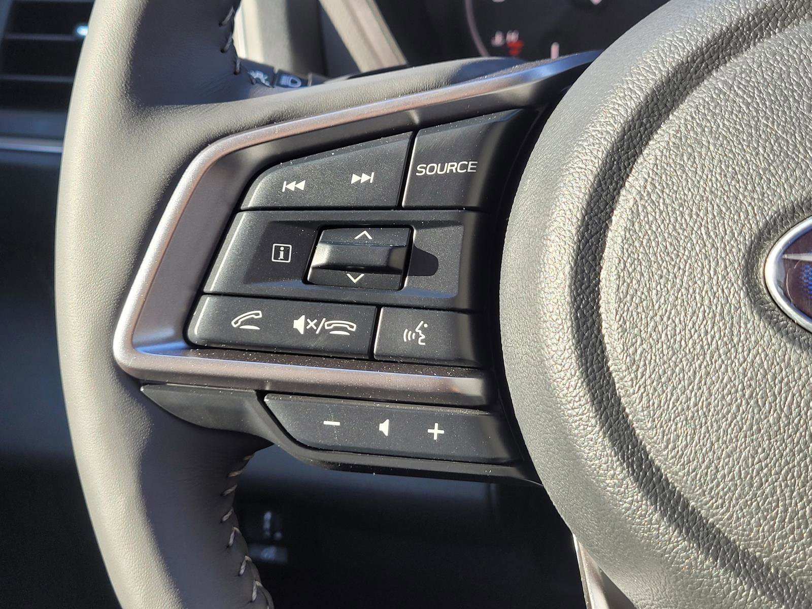 2026 Subaru Ascent Touring - Photo 8