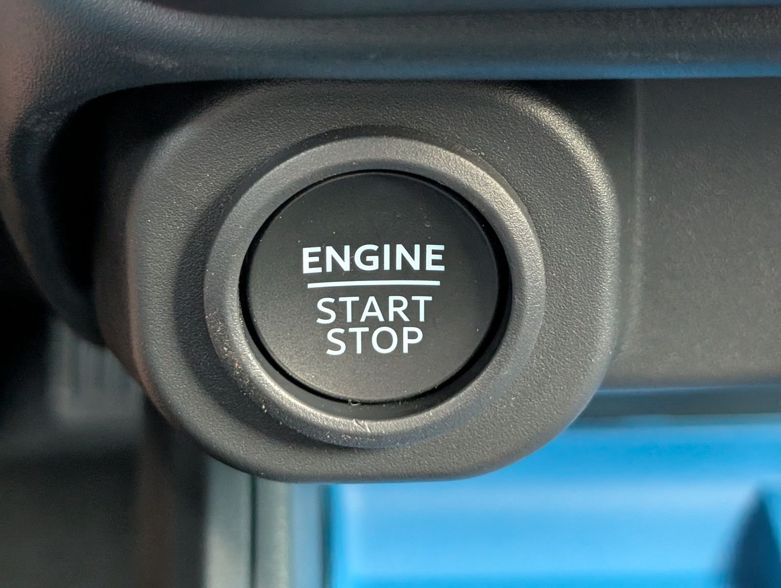 New 2026 Space White Metallic Ford XLT image 26