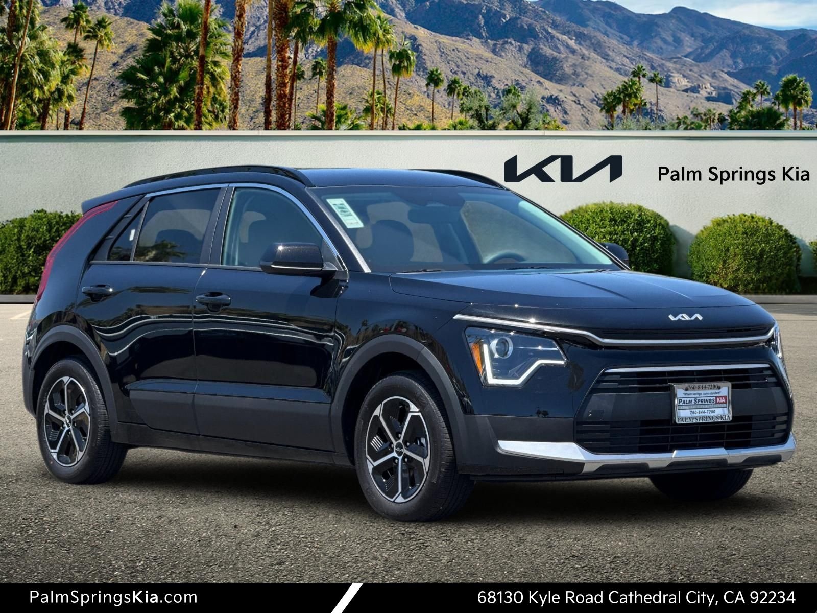 2026 Kia Niro LX HEV's photo