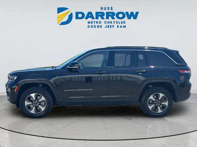 Used 2025 Black Jeep 4xe image 2
