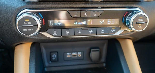 Used 2024 Gun Metallic Nissan SV image 30