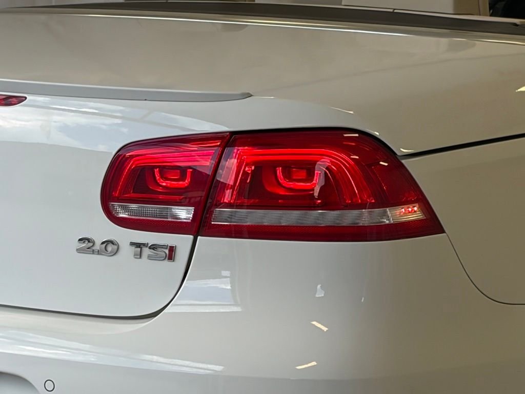 Used 2013 Candy White Volkswagen Lux image 7