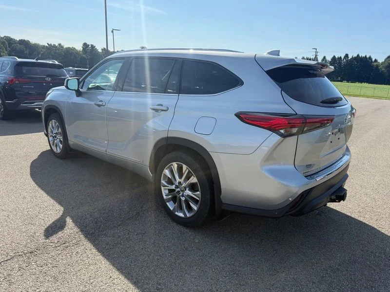 Used 2020 Silver Toyota Limited image 17
