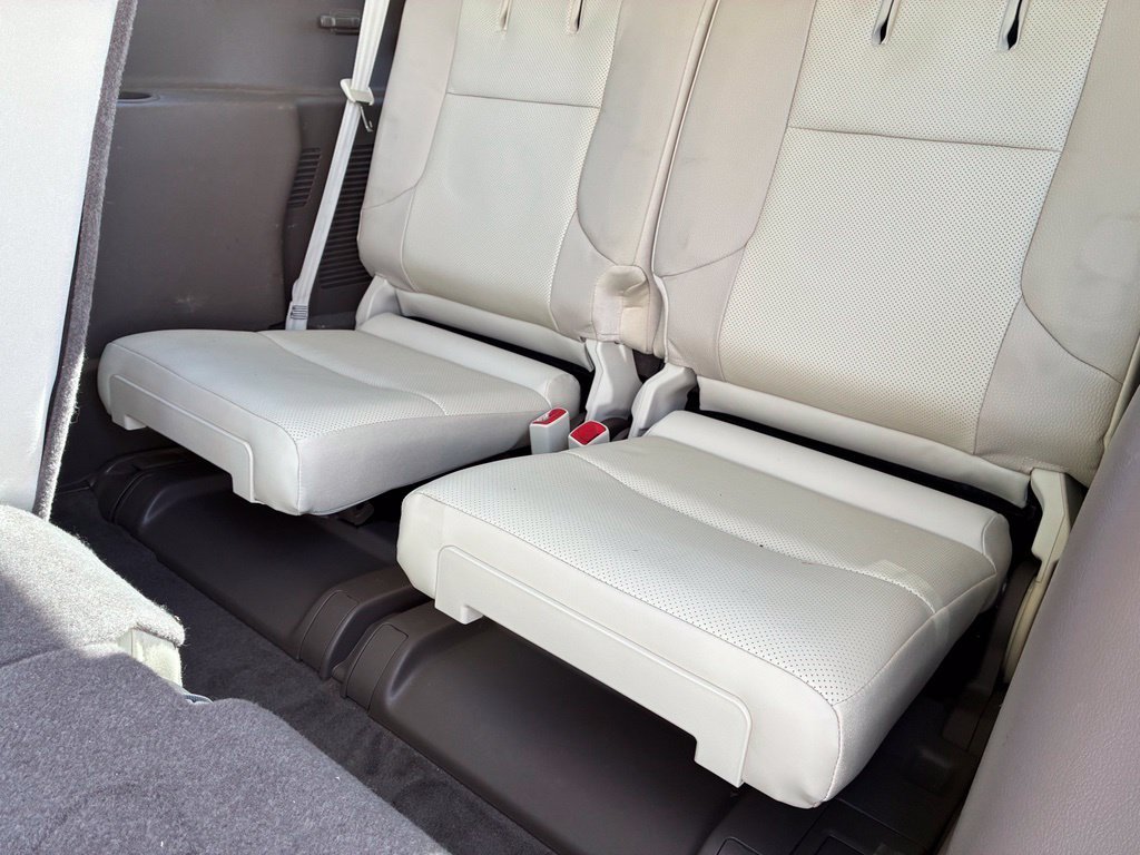 Used 2019 Gray Lexus 460 image 26