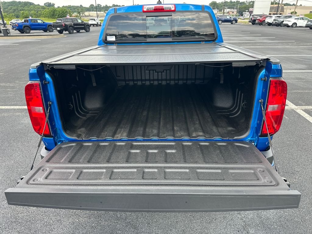 Used 2022 Blue Chevrolet LT image 9