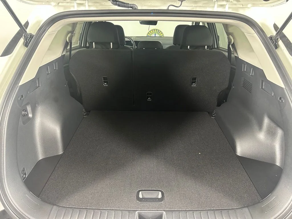 New 2027 Snow White Pearl Kia S image 19