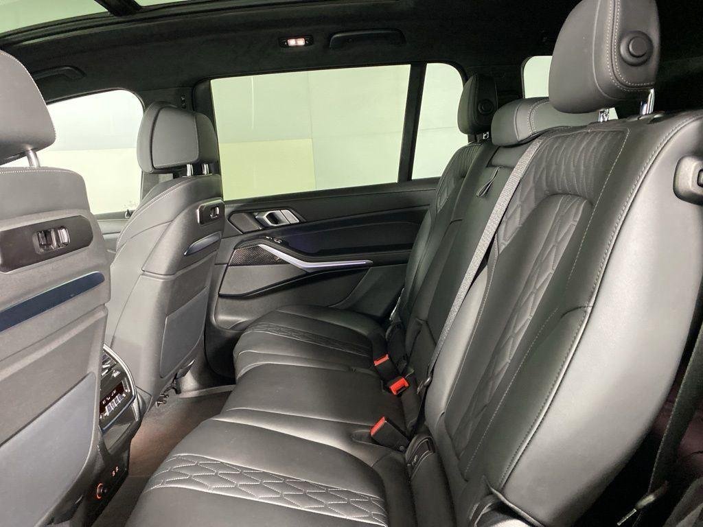 2025 BMW X7 M60i - Photo 22