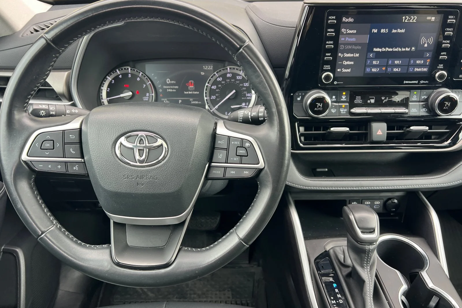 Certified Used 2022 Magnetic Gray Metallic Toyota XLE image 15