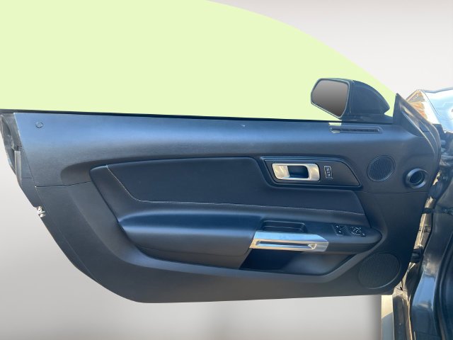 Used 2019 Magnetic Ford GT image 10