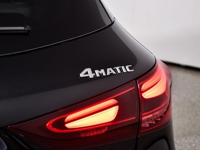 Certified Used 2025 Black Mercedes-Benz GLA 250 image 15