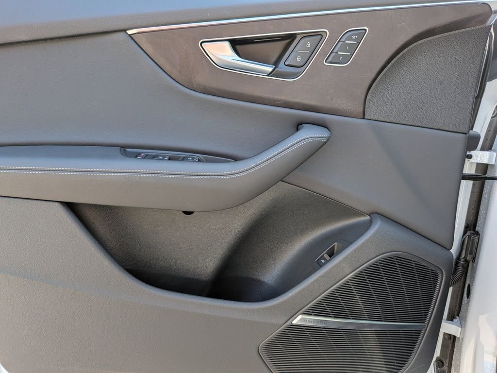 2023 Audi Q8 Premium Plus - Photo 7