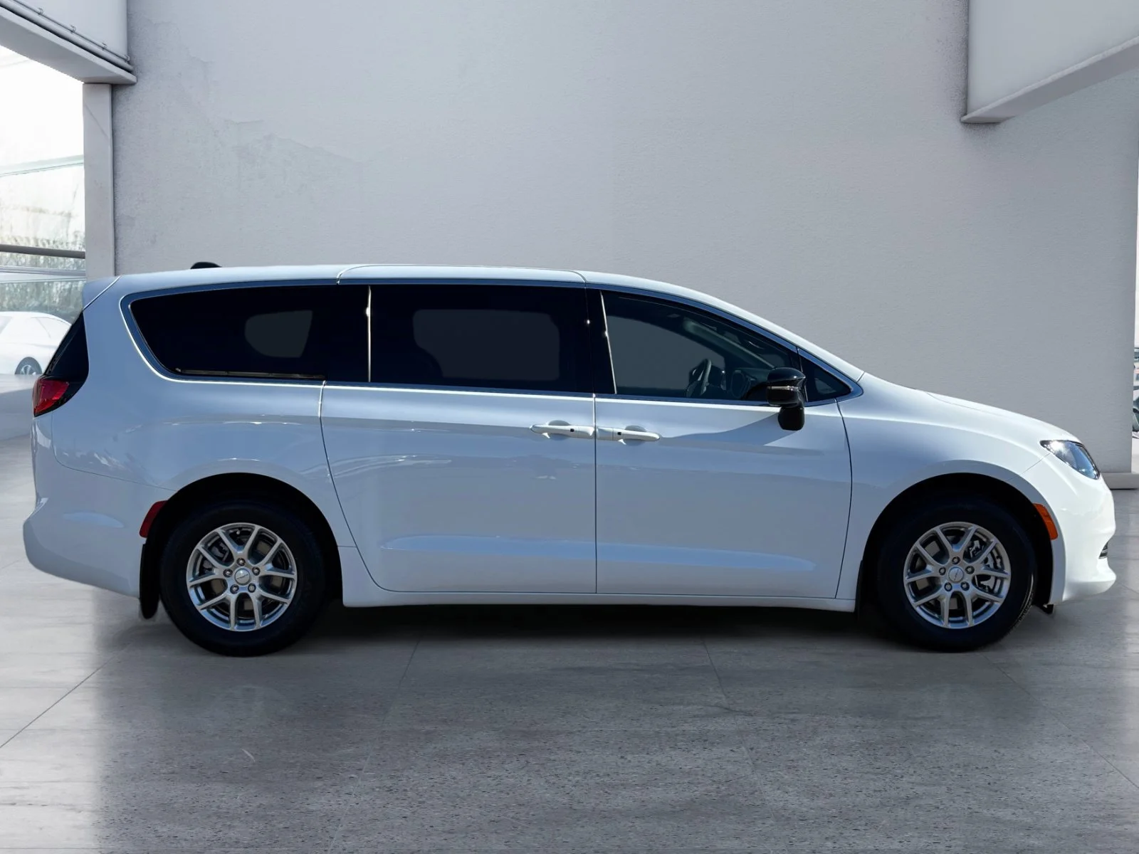 New 2027 BRIGHT WHITE Chrysler SXT image 6