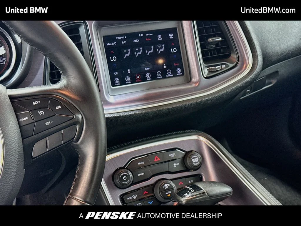 2018 Dodge Challenger SXT - Photo 10