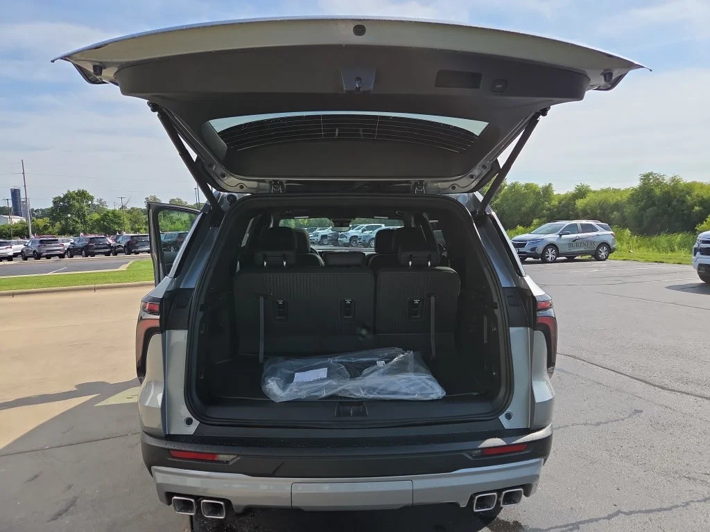 New 2026 Sterling Gray Metallic Chevrolet Z71 image 29