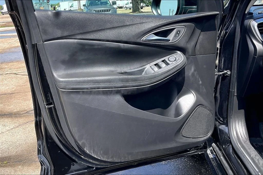 Used 2025 Ebony Twilight Metallic Buick Sport Touring image 17