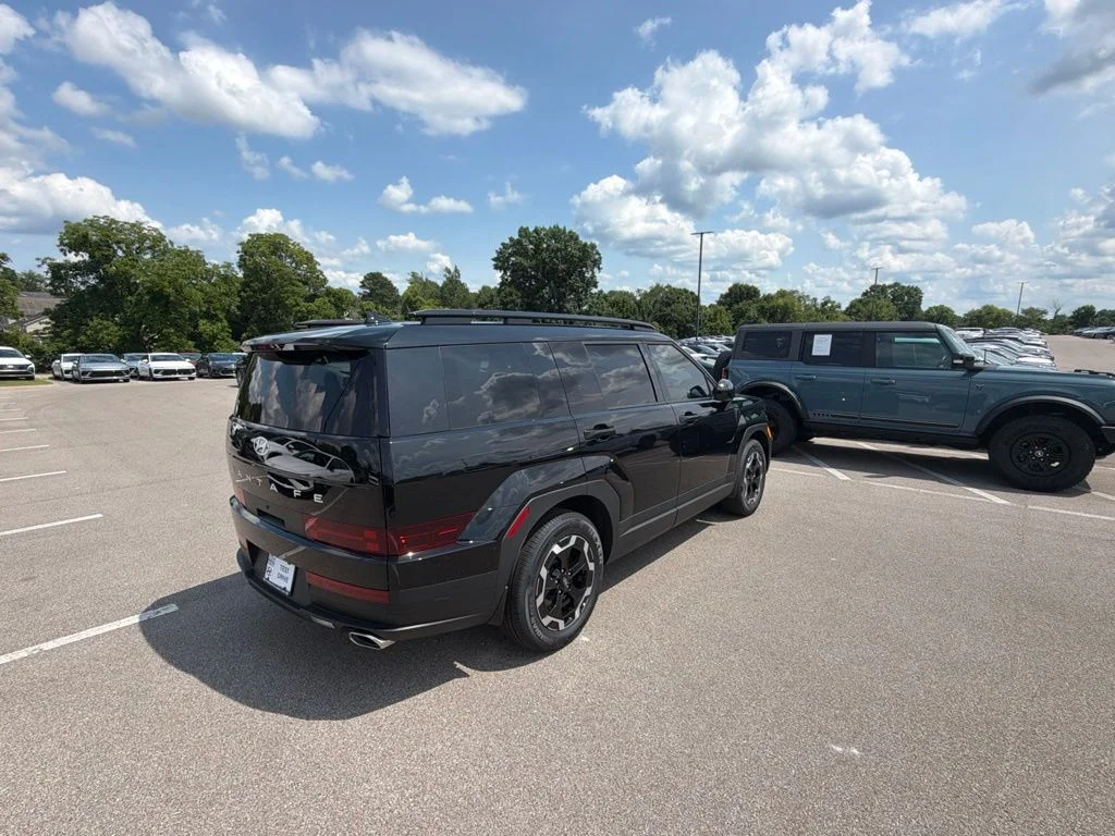 New 2026 Phantom Black Hyundai SEL image 5