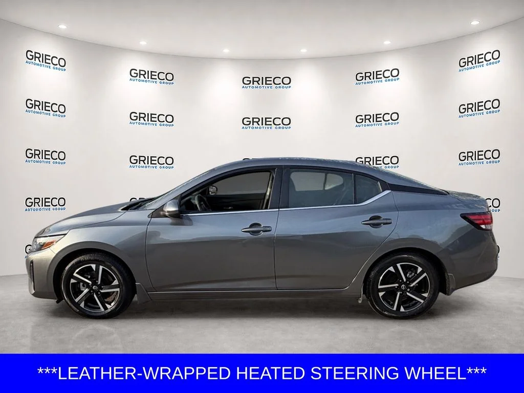 Used 2024 Gray Nissan SV image 4