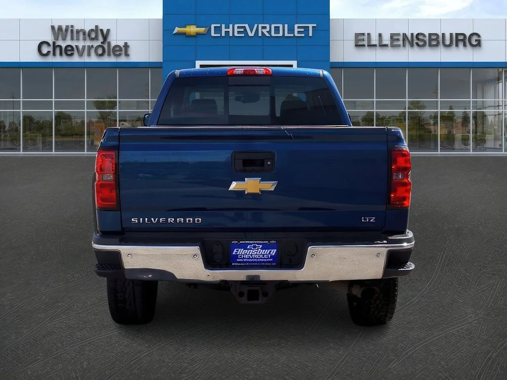 Used 2015 DEEP OCEAN BLUE METALLIC Chevrolet LTZ image 6