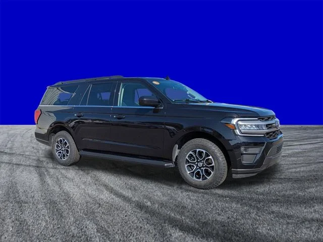 Certified Used 2024 Agate Black Metallic Ford XLT image 2