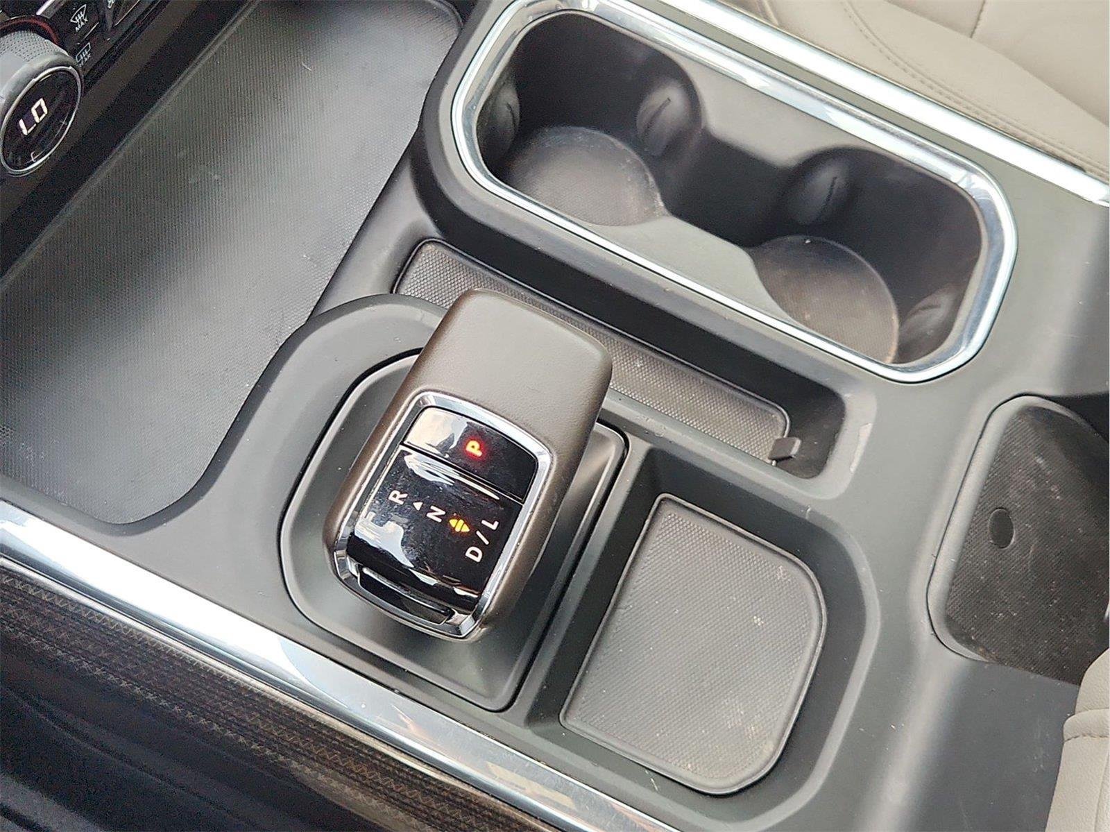 2023 Chevrolet Silverado 1500 RST - Photo 16