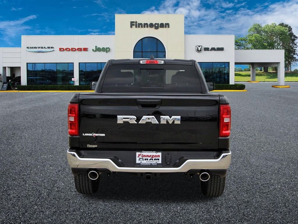 New 2026 Diamond Black Crystal Pearl-Coat Exterior Paint RAM Big Horn/Lone Star image 5