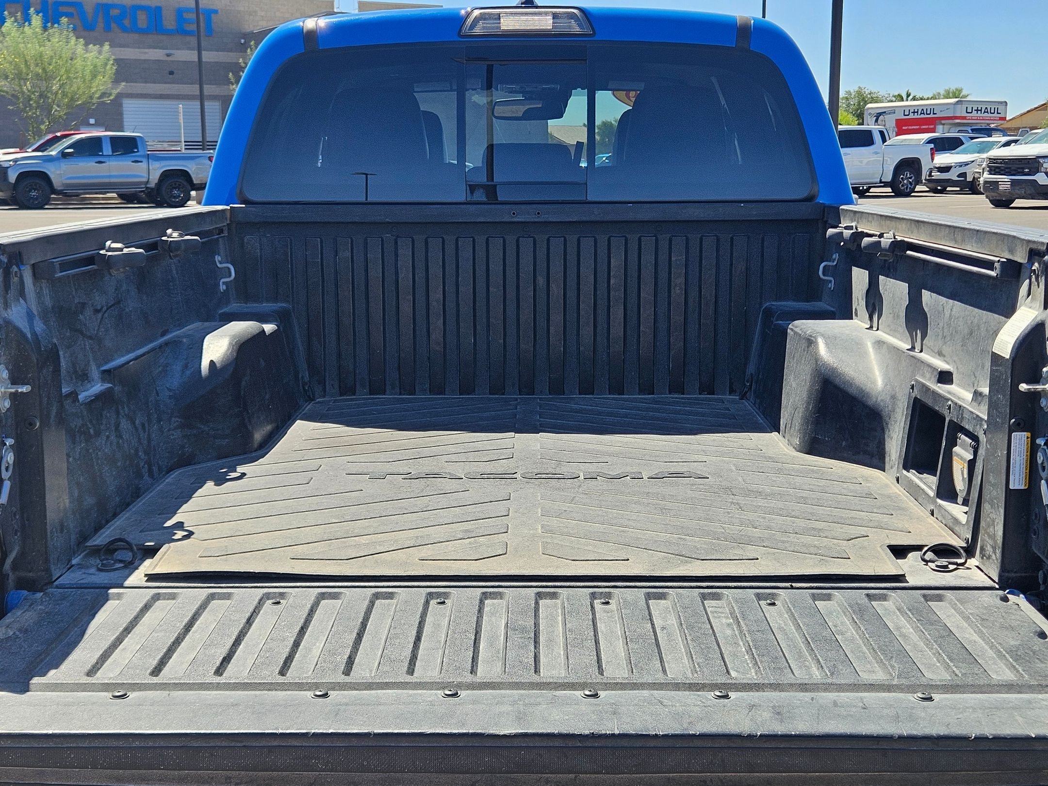 Used 2019 Blue Toyota SR image 28