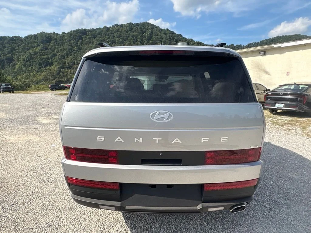 New 2027 Silver Hyundai SEL image 13