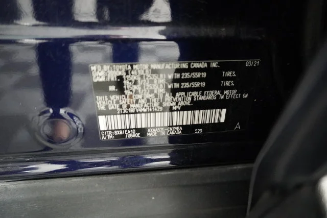 Used 2021 Blue Toyota XLE Premium image 22