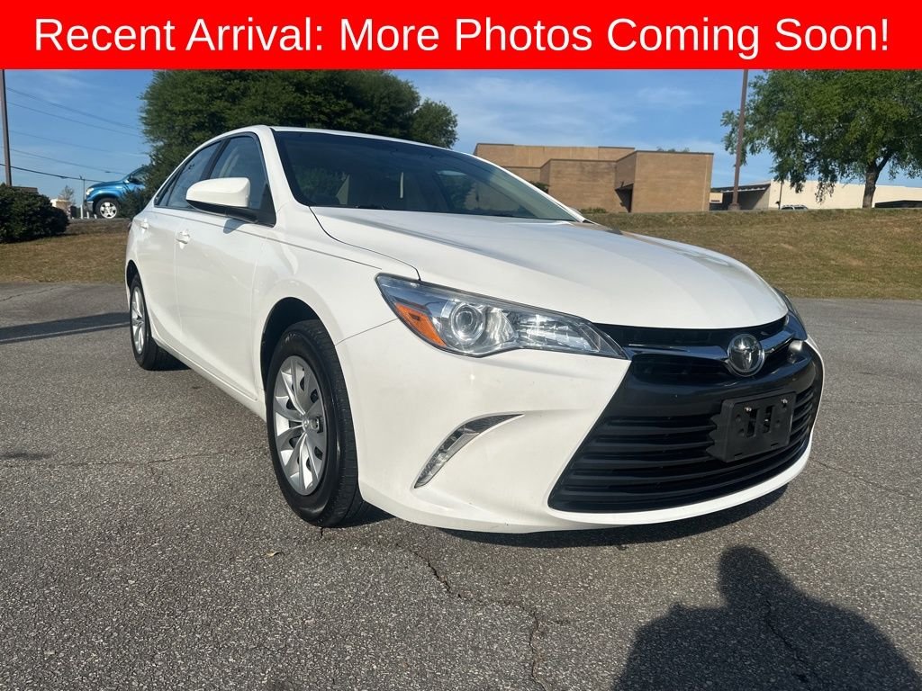 2017 Toyota Camry LE