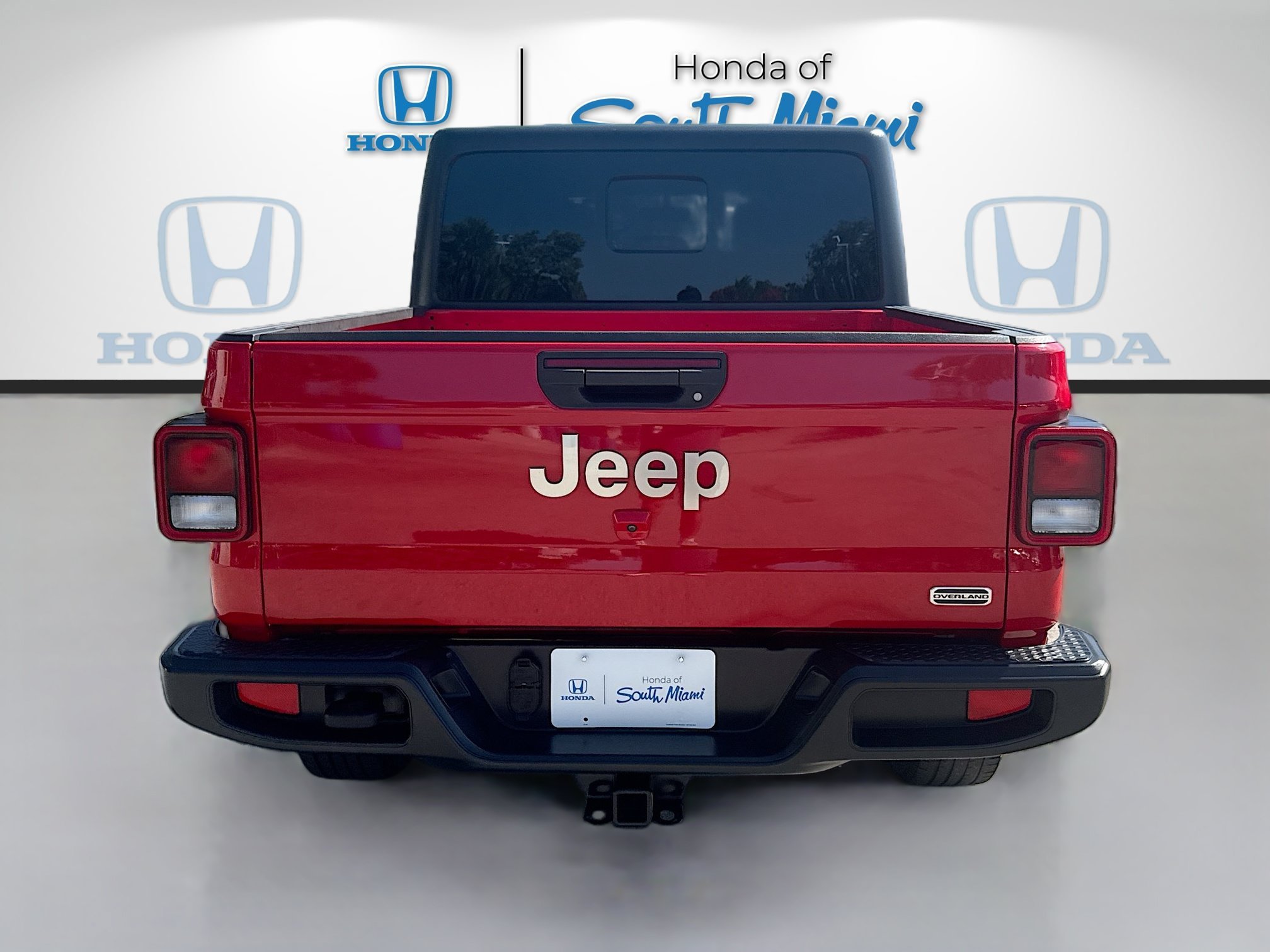 Used 2021 Firecracker Red Clearcoat Jeep Overland image 6