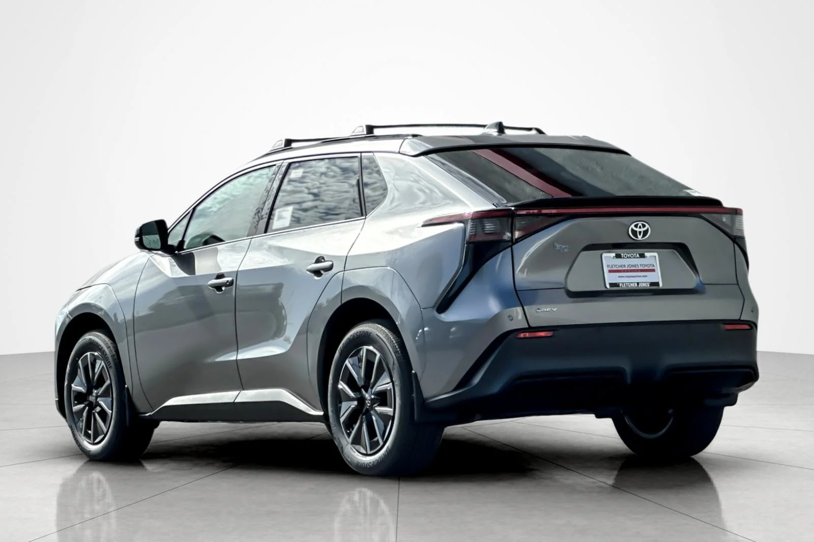 New 2026 Heavy Metal <sup>1</sup> Toyota  XLE image 3