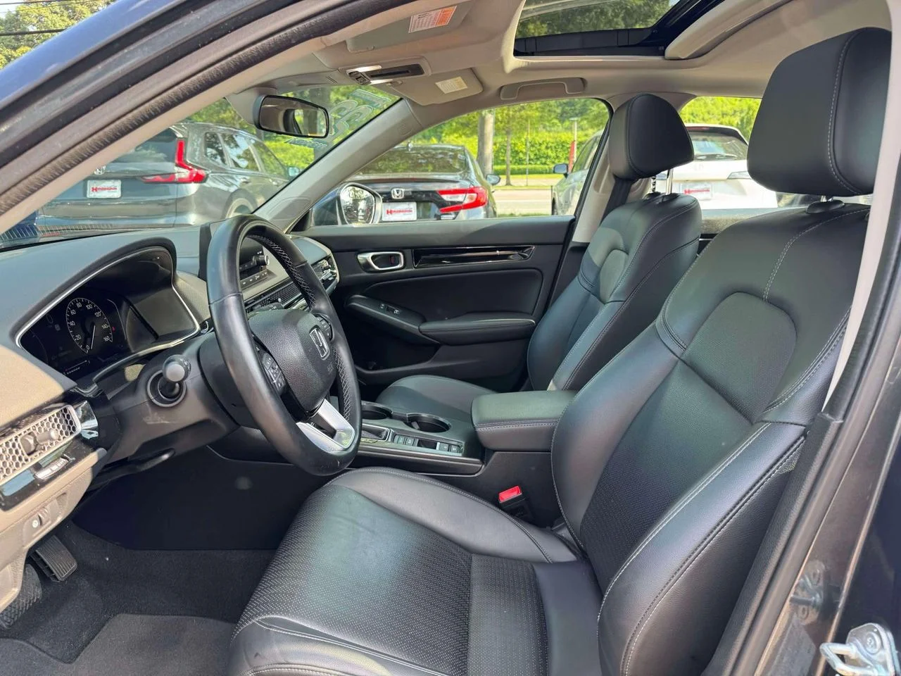 Used 2023 Meteorite Gray Metallic Honda EX-L image 18
