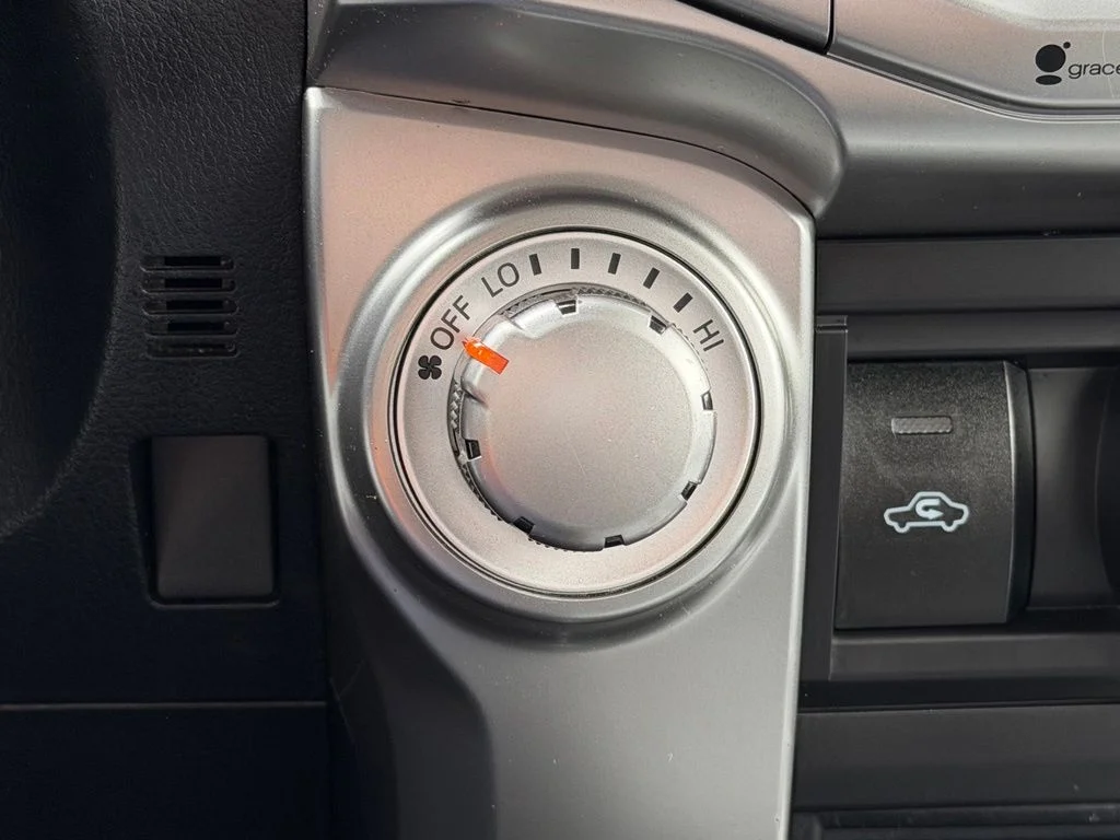 Used 2019 Gray Toyota SR5 image 10