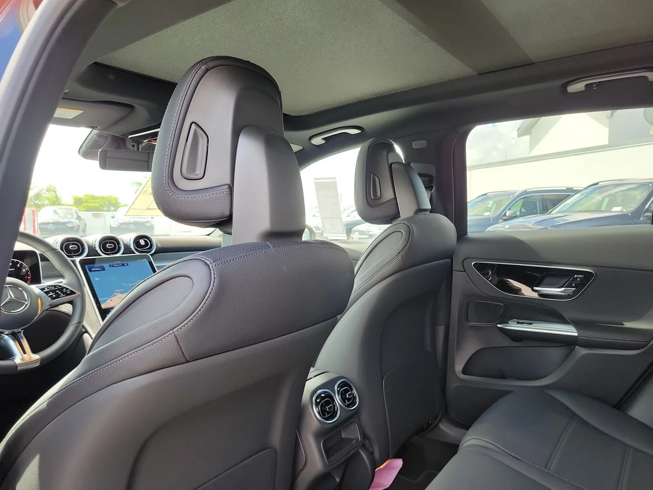 New 2026 Black Mercedes-Benz GLC 300 image 12