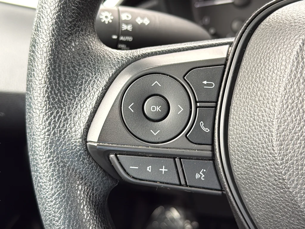 Used 2023 Silver Toyota LE image 9