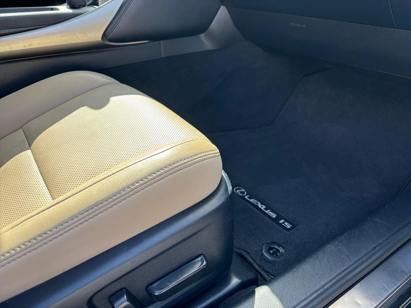 Used 2019 Caviar Lexus IS 300 image 42