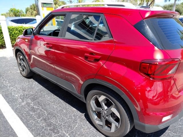 Certified Used 2023 Red Hyundai SEL image 4