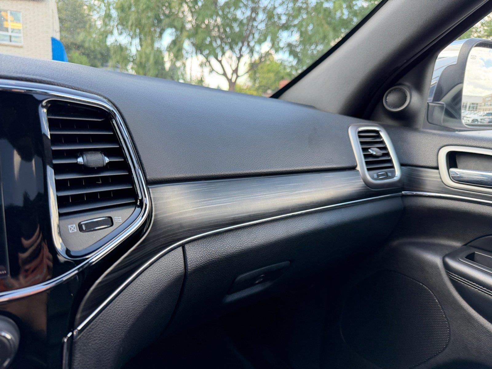 2020 Jeep Grand Cherokee Limited - Photo 24