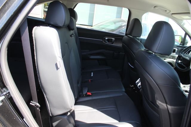 Used 2026 Black Kia EX image 32