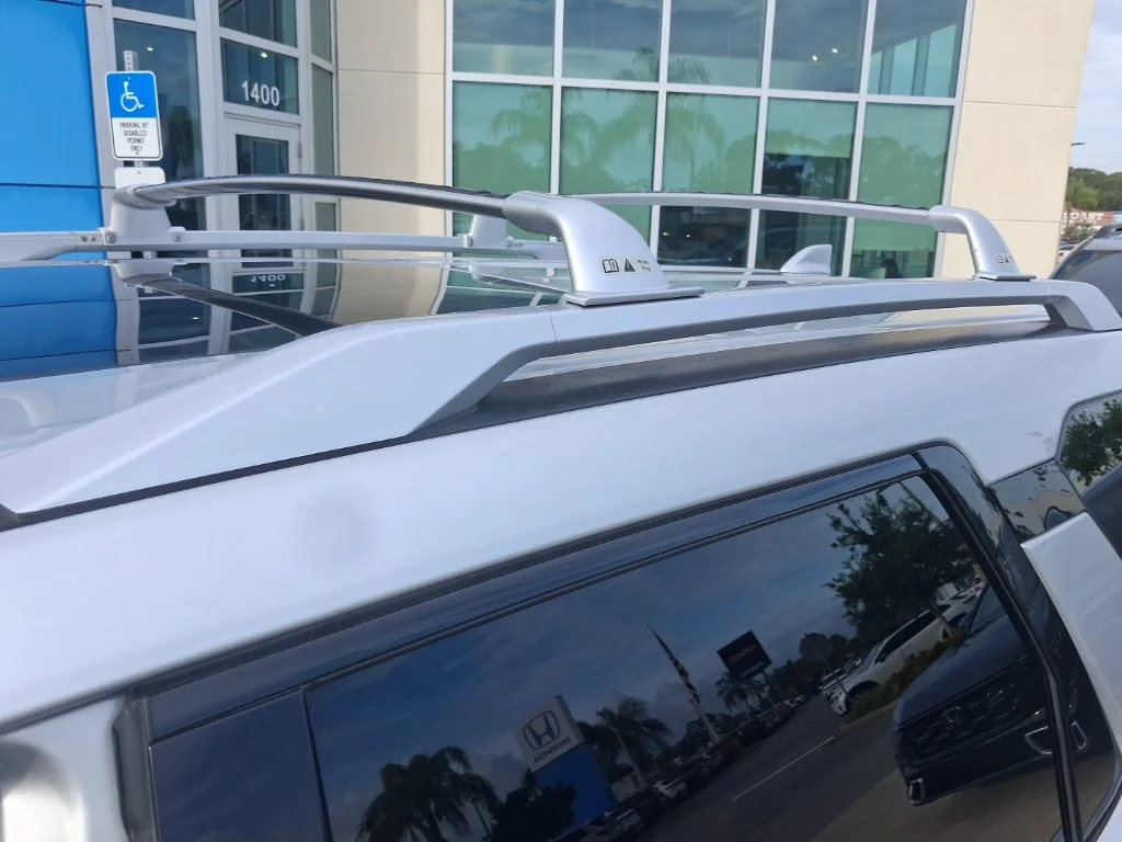Used 2022 Silver Nissan Platinum image 22
