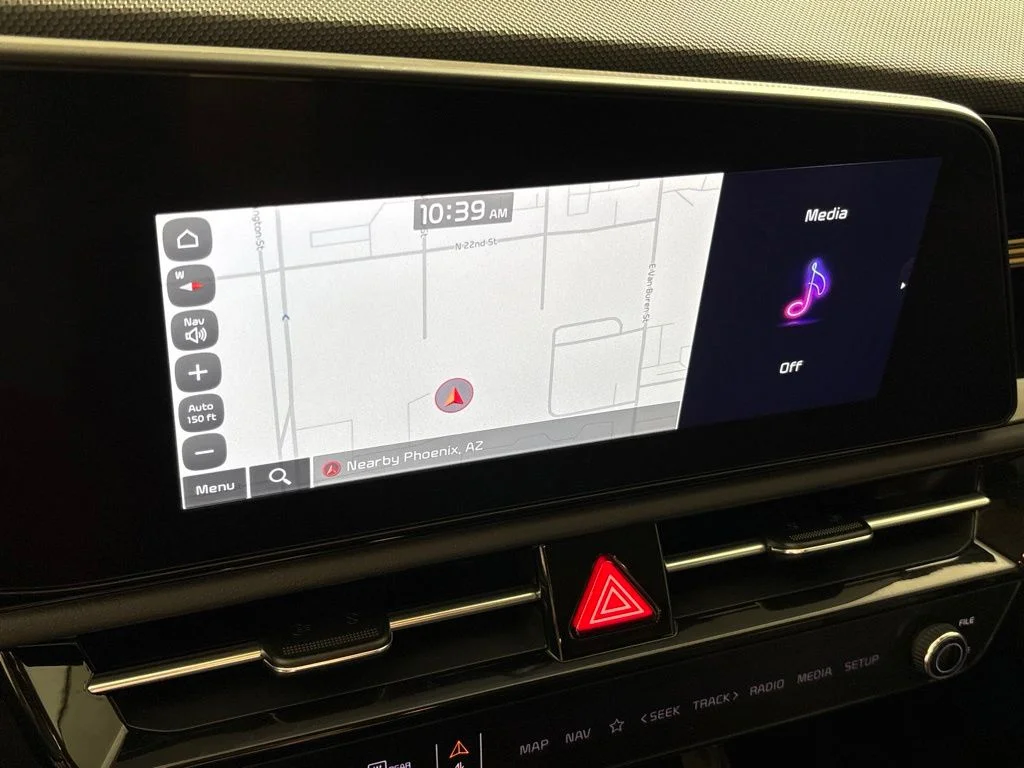Used 2025 Black Kia Wind image 43