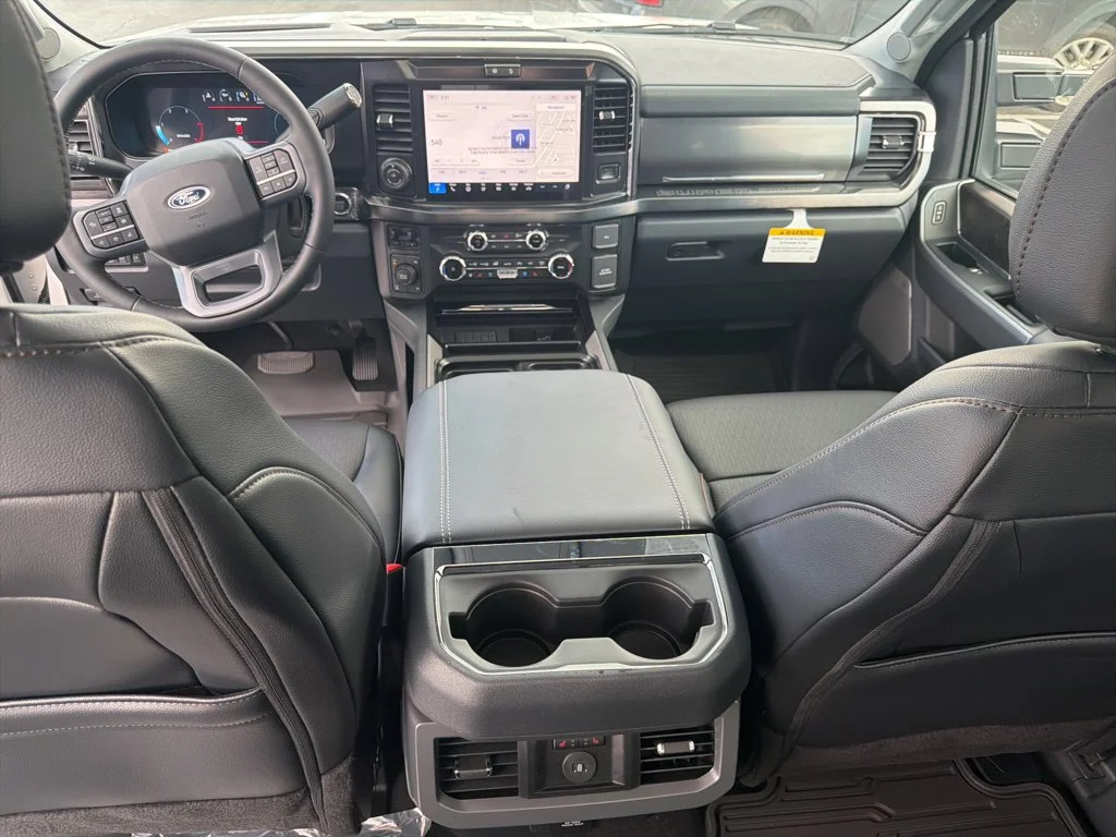 New 2026 Star White Metallic Tri-Coat Ford F-250® Lariat® image 16