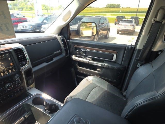 Used 2017 Granite Crystal Metallic Clearcoat Ram Laramie image 22