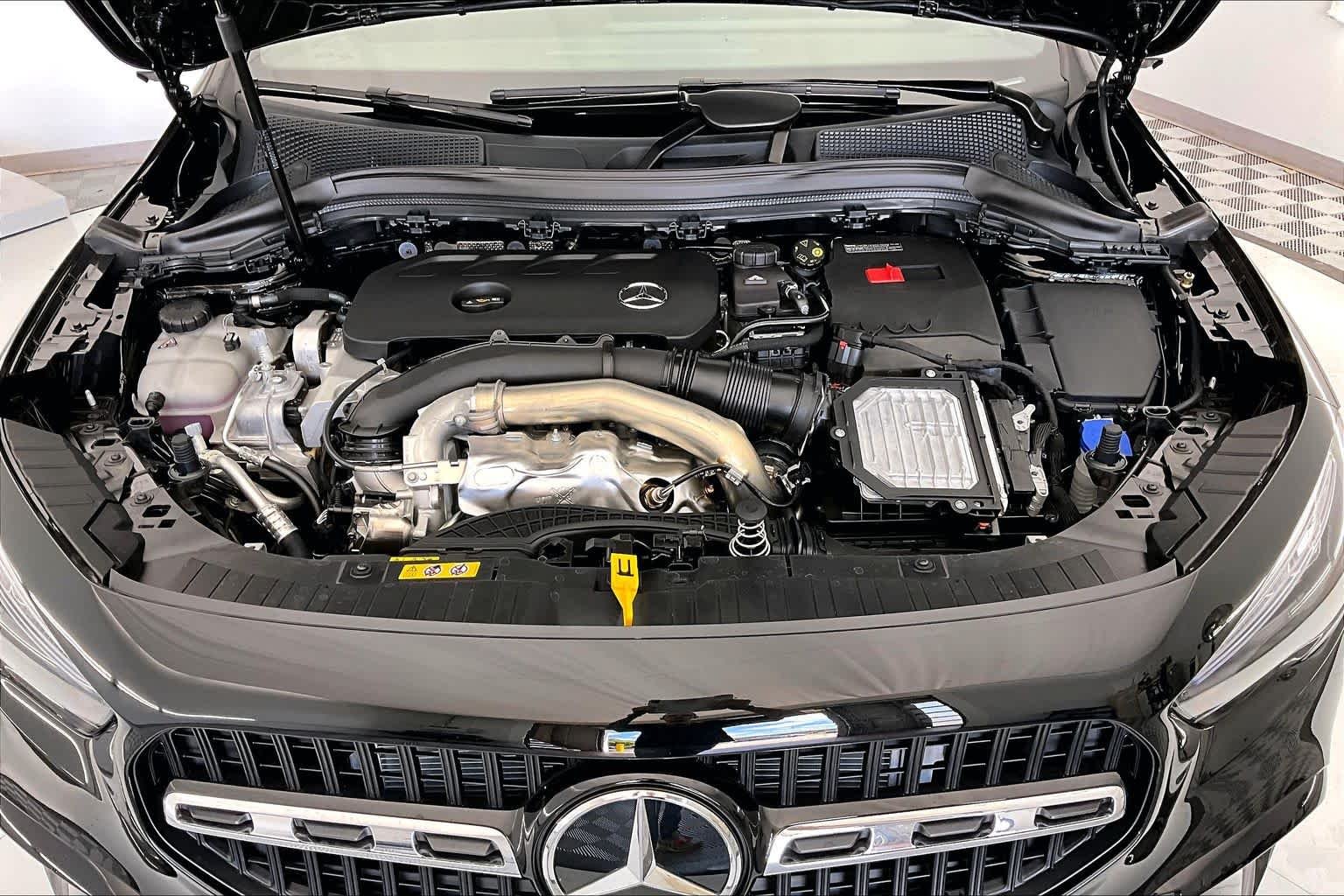 New 2026 Cosmos Black Metallic Mercedes-Benz GLA 250 image 9