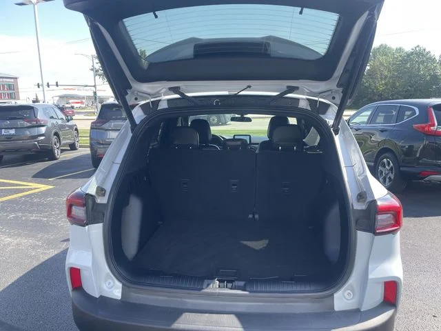 2025 Ford Escape ST-Line Select - Photo 33