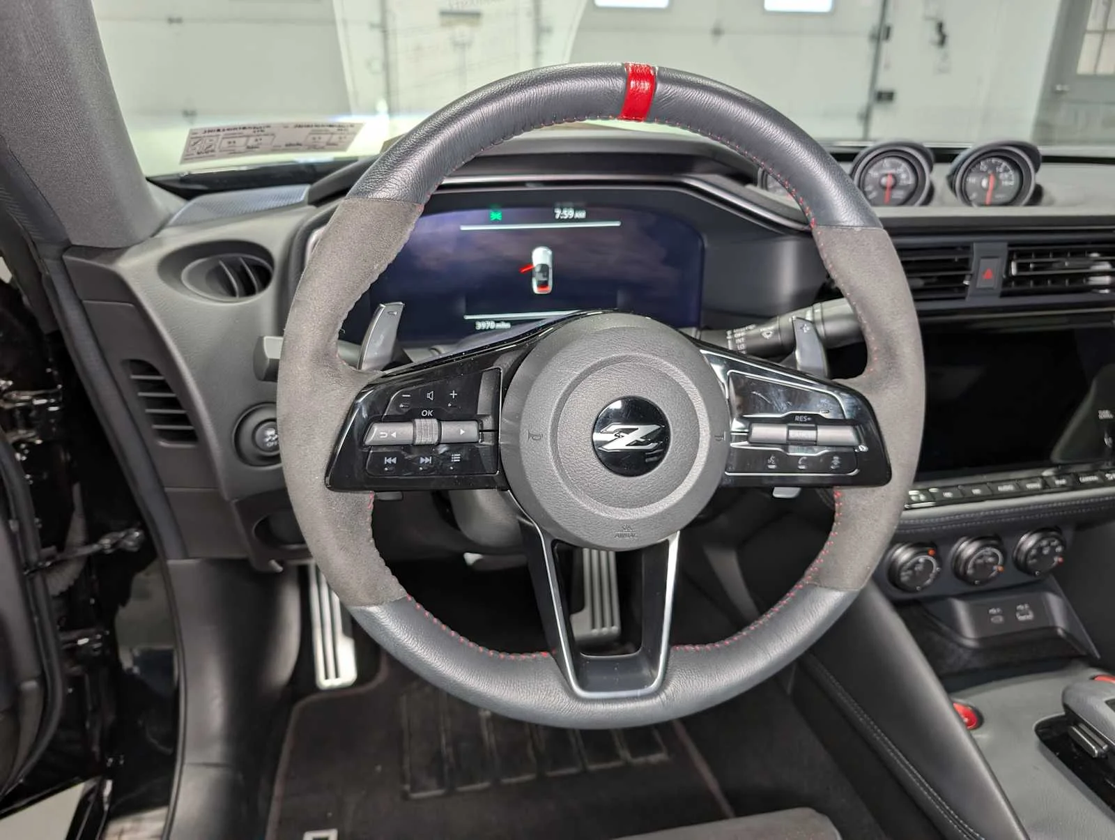 Used 2024 Black Diamond Pearl Nissan NISMO image 33