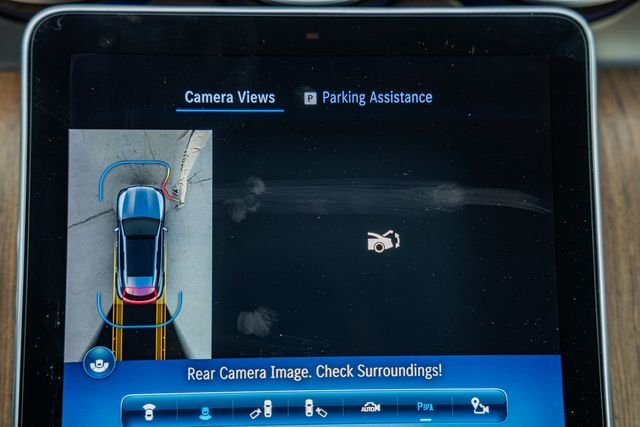 Used 2023 Polar White Mercedes-Benz GLC 300 image 41